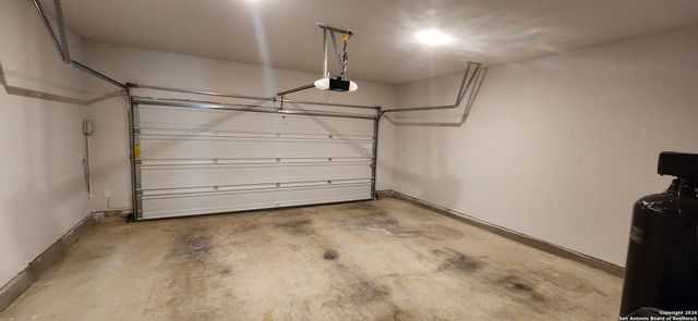 6806 Prue Rd Unit 24, San Antonio, TX 78240