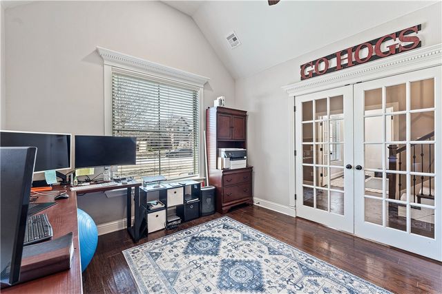 5703 S 45th Street, Rogers, AR 72758