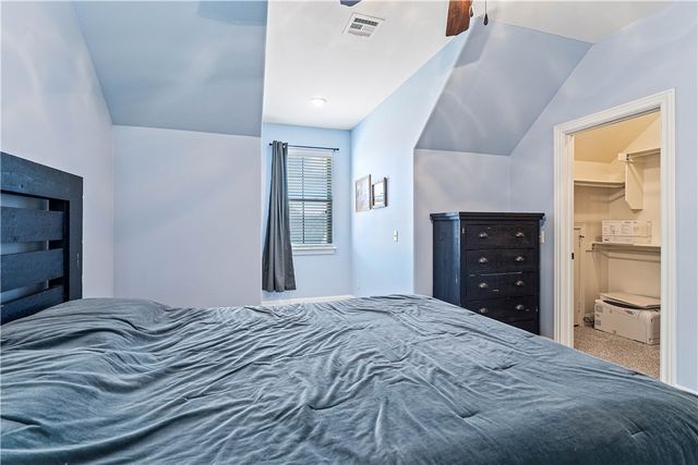 5703 S 45th Street, Rogers, AR 72758