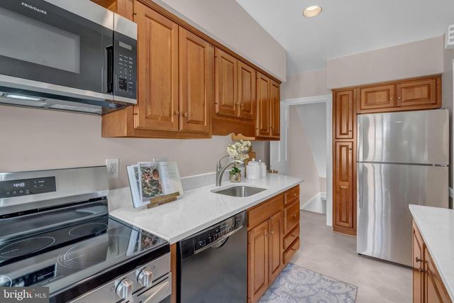 903 S SAINT ASAPH ST, Alexandria, VA 22314