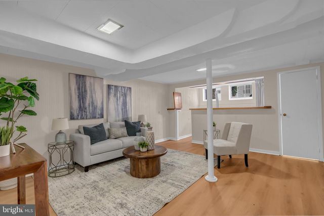 903 S SAINT ASAPH ST, Alexandria, VA 22314