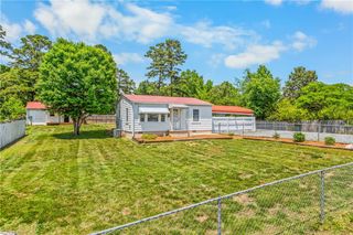 102 Grimes Park Drive, Thomasville, NC 27360