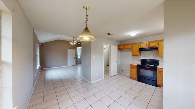 5213 Mimi Court, Dallas, TX 75211