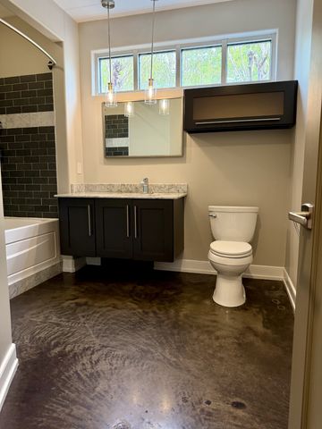 1898 Eastland Ave Ste 201, Nashville, TN 37206