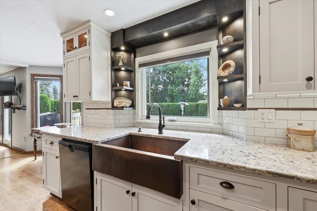 1632 E 33rd Ave, Spokane, WA 99203