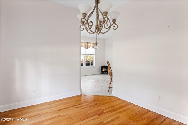 402 Lockwood Lane SW, Supply, NC 28462