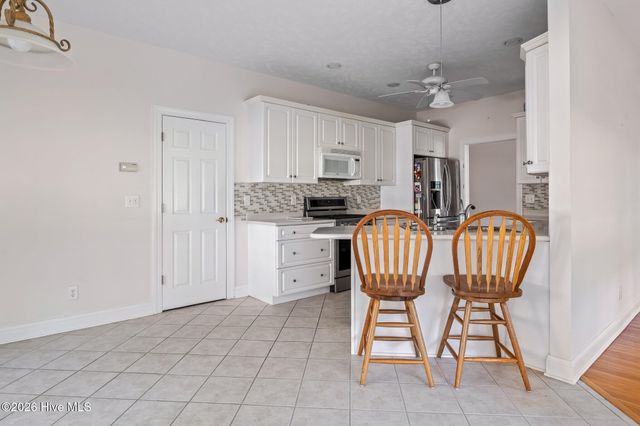 402 Lockwood Lane SW, Supply, NC 28462