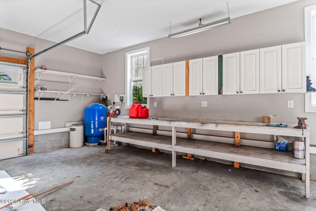 402 Lockwood Lane SW, Supply, NC 28462