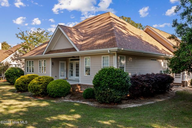 402 Lockwood Lane SW, Supply, NC 28462