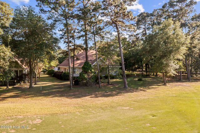 402 Lockwood Lane SW, Supply, NC 28462