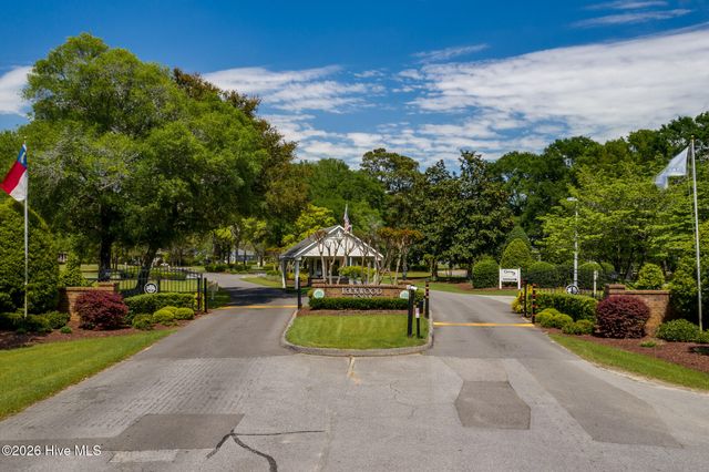 402 Lockwood Lane SW, Supply, NC 28462