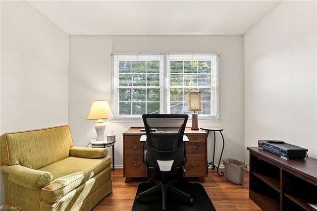 16 Saint Martin Place, Greensboro, NC 27455