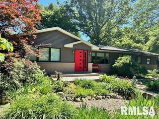 6 WHIPPOORWILL Road, Springfield, IL 62711