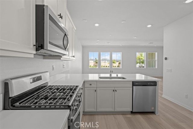 4283 S Hermosa Paseo, Ontario, CA 91761