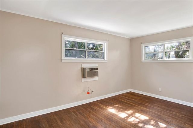 559 Dauphin Island Parkway, Mobile, AL 36606