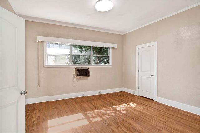 559 Dauphin Island Parkway, Mobile, AL 36606