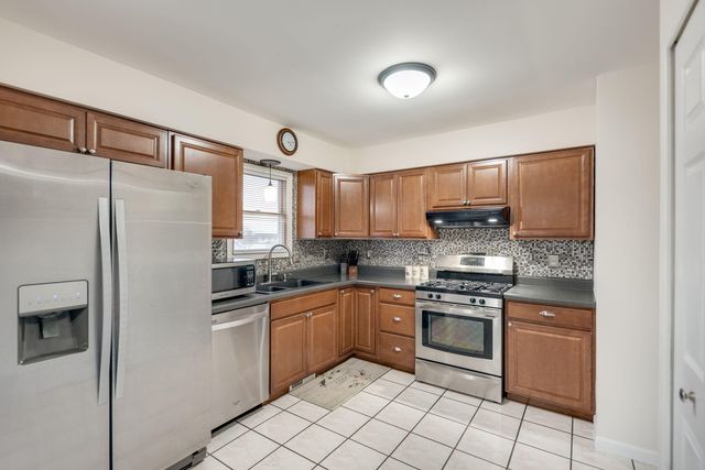 9707 Harrison Street, Crown Point, IN 46307