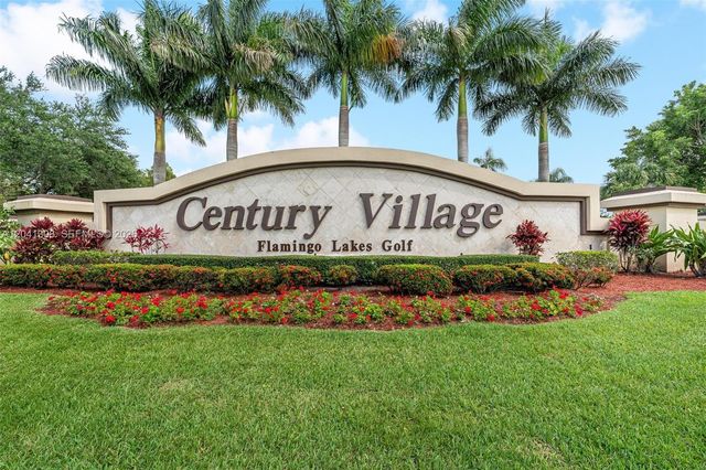 901 SW 138th Ave 305C, Pembroke Pines, FL 33027