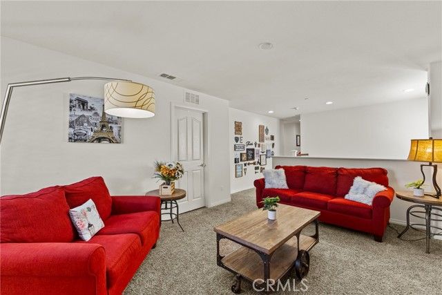 17961 Valerian Way, San Bernardino, CA 92407