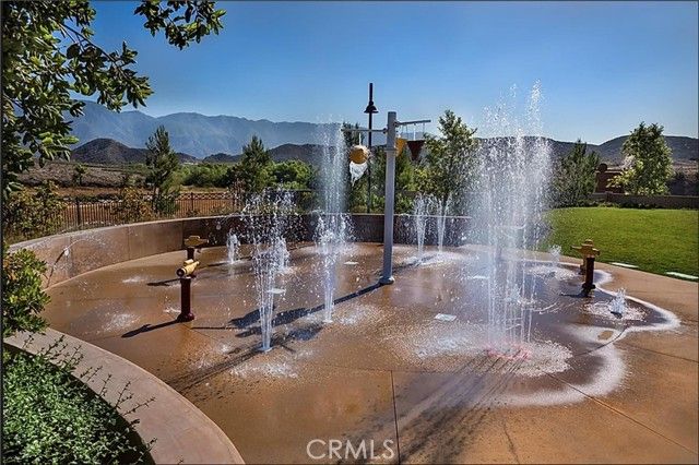 17961 Valerian Way, San Bernardino, CA 92407