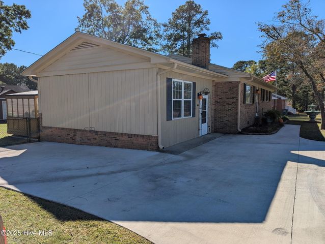 625 Western Avenue, Nashville, NC 27856