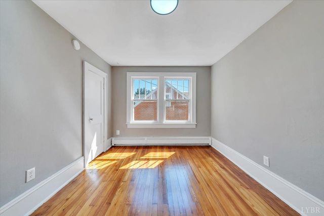 3219 Collingwood Street, Roanoke, VA 24012