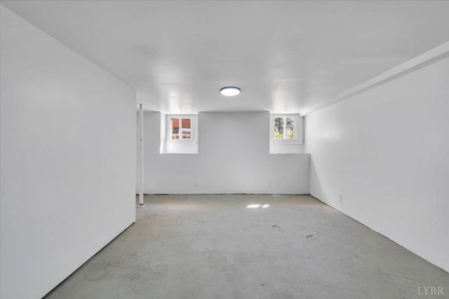 3219 Collingwood Street, Roanoke, VA 24012