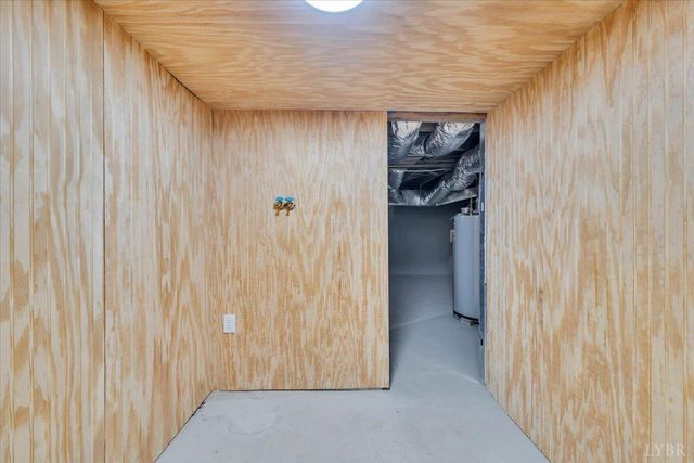 3219 Collingwood Street, Roanoke, VA 24012