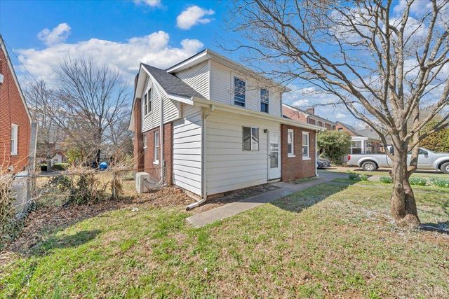 3219 Collingwood Street, Roanoke, VA 24012