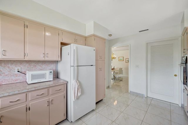 259 Corsair Avenue, Lauderdale-By-The-Sea, Fort Lauderdale, FL 33308