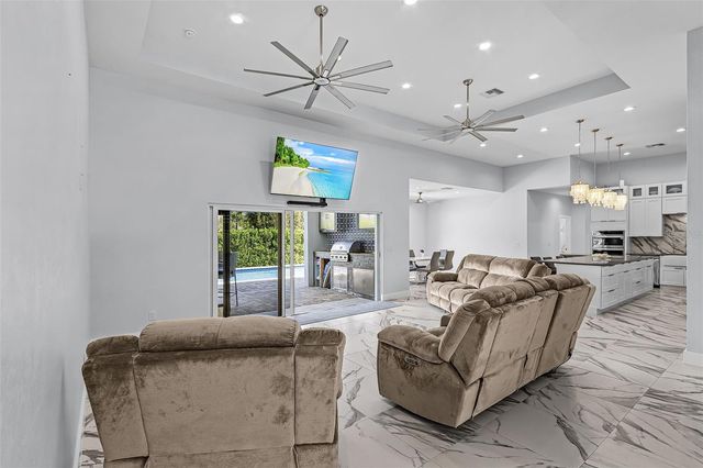 1275 CARLENE AVENUE, Fort Myers, FL 33901