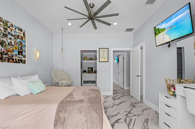 1275 CARLENE AVENUE, Fort Myers, FL 33901