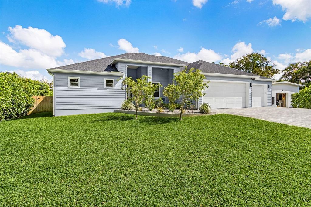 1275 CARLENE AVENUE, Fort Myers, FL 33901