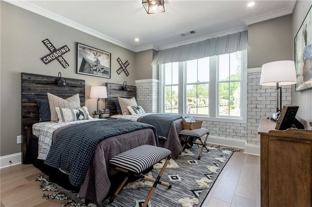611 Salton Way, Hoschton, GA 30548