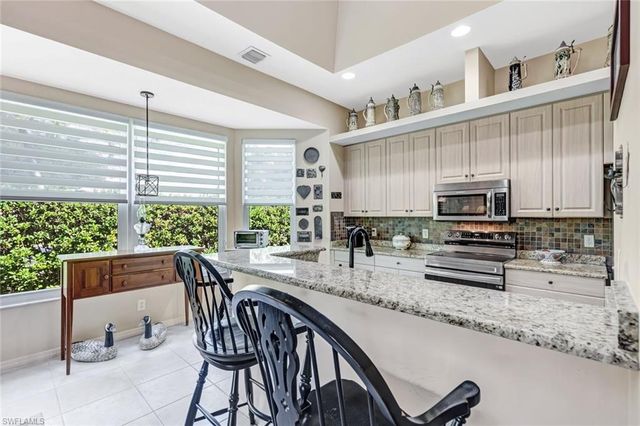 8241 Laurel Lakes BLVD, Naples, FL 34119