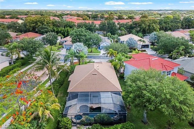 8241 Laurel Lakes BLVD, Naples, FL 34119