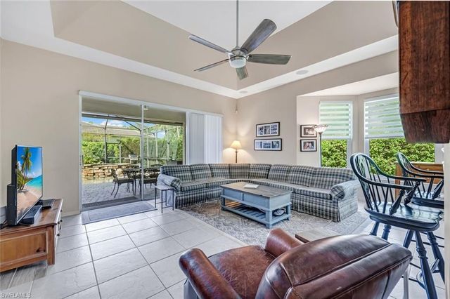8241 Laurel Lakes BLVD, Naples, FL 34119