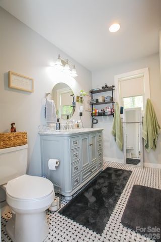 292 Wolf Creek Heights, Almond, NC 28702