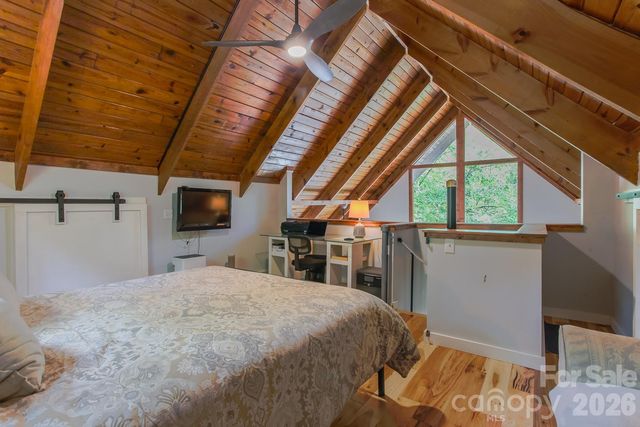 292 Wolf Creek Heights, Almond, NC 28702