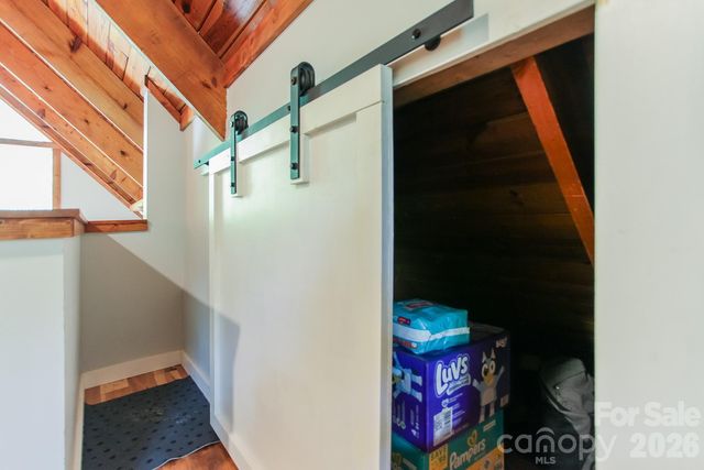 292 Wolf Creek Heights, Almond, NC 28702