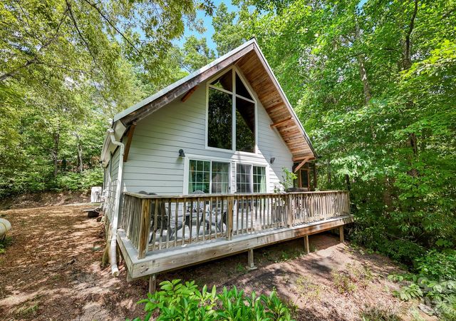 292 Wolf Creek Heights, Almond, NC 28702