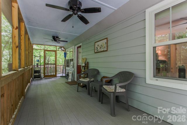 292 Wolf Creek Heights, Almond, NC 28702
