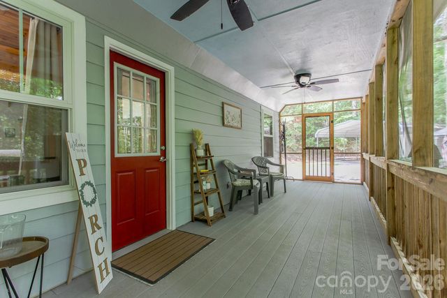 292 Wolf Creek Heights, Almond, NC 28702
