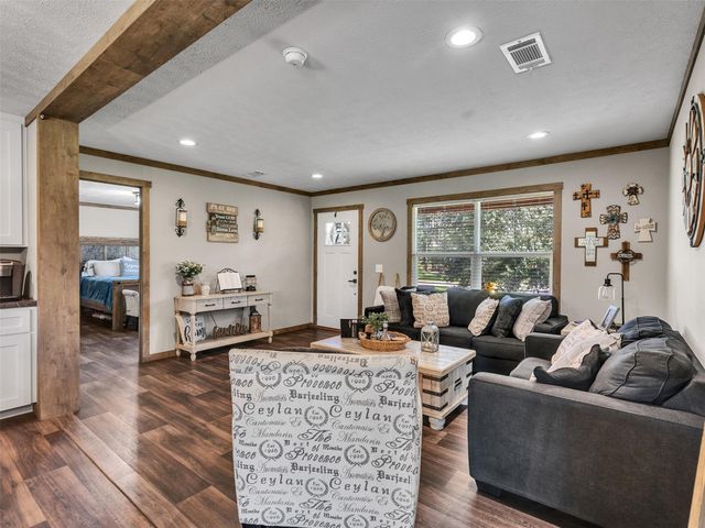 2830 Saint Anne Street, Liverpool, TX 77577