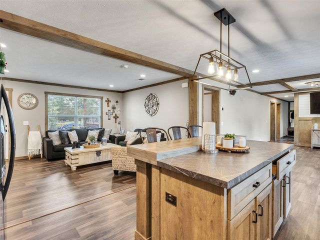 2830 Saint Anne Street, Liverpool, TX 77577