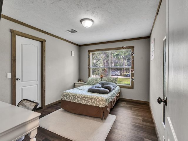 2830 Saint Anne Street, Liverpool, TX 77577