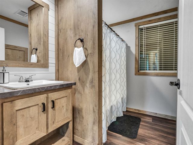 2830 Saint Anne Street, Liverpool, TX 77577