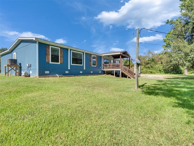 2830 Saint Anne Street, Liverpool, TX 77577
