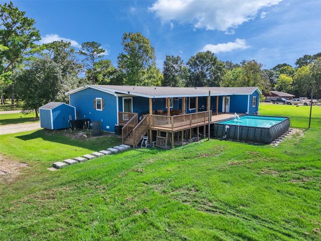 2830 Saint Anne Street, Liverpool, TX 77577