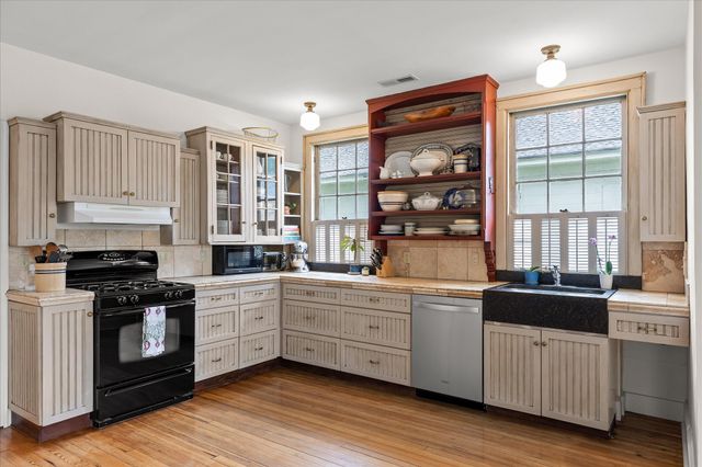 1612 Kirby Avenue, Chattanooga, TN 37404